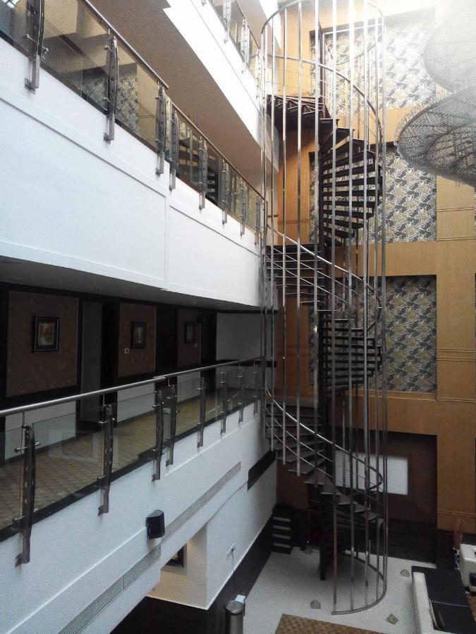 Hotel Pitrashish Pride Igi Intl Airport Delhi Eksteriør billede