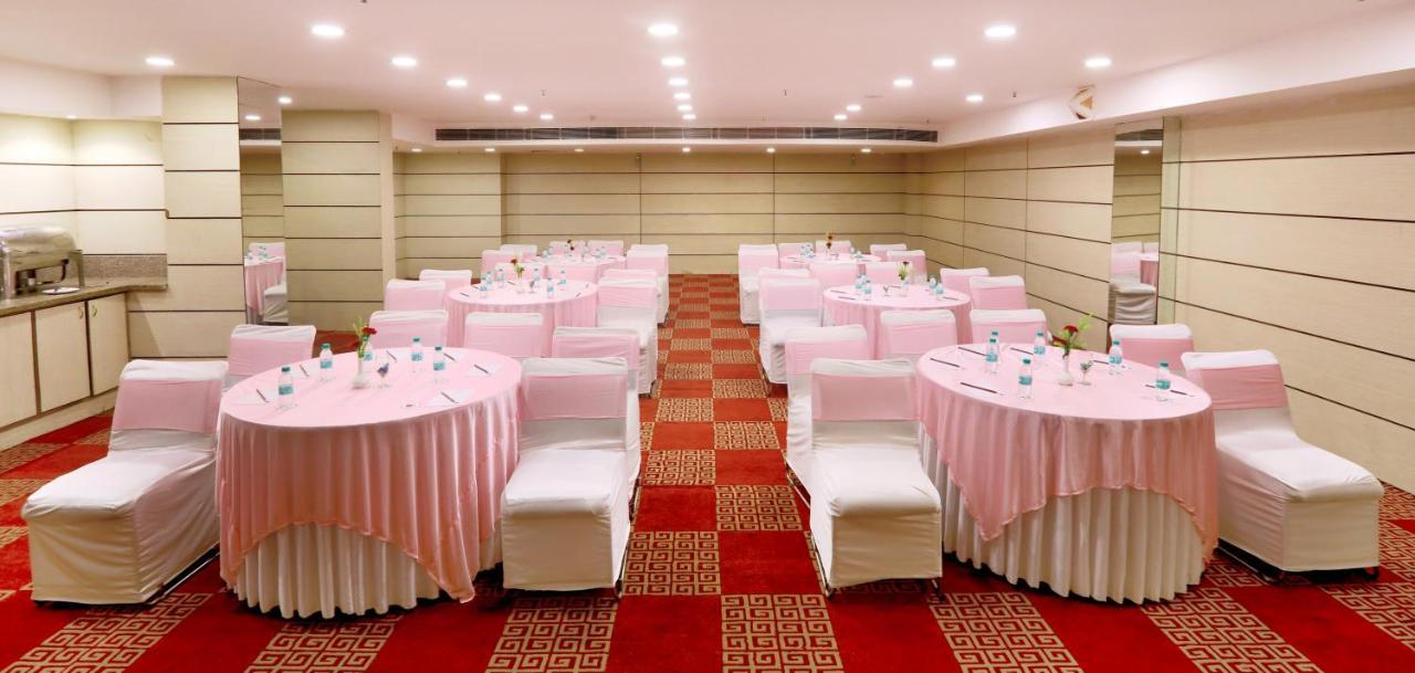 Hotel Pitrashish Pride Igi Intl Airport Delhi Eksteriør billede