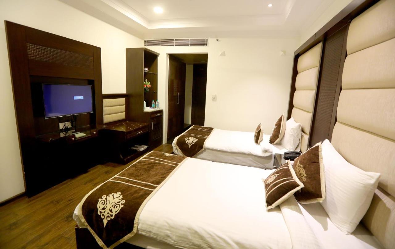 Hotel Pitrashish Pride Igi Intl Airport Delhi Eksteriør billede