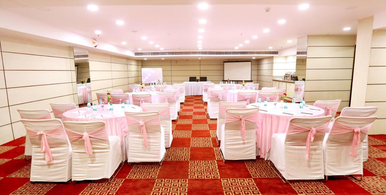 Hotel Pitrashish Pride Igi Intl Airport Delhi Eksteriør billede