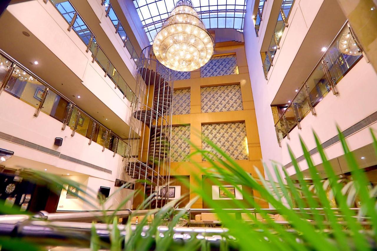 Hotel Pitrashish Pride Igi Intl Airport Delhi Eksteriør billede