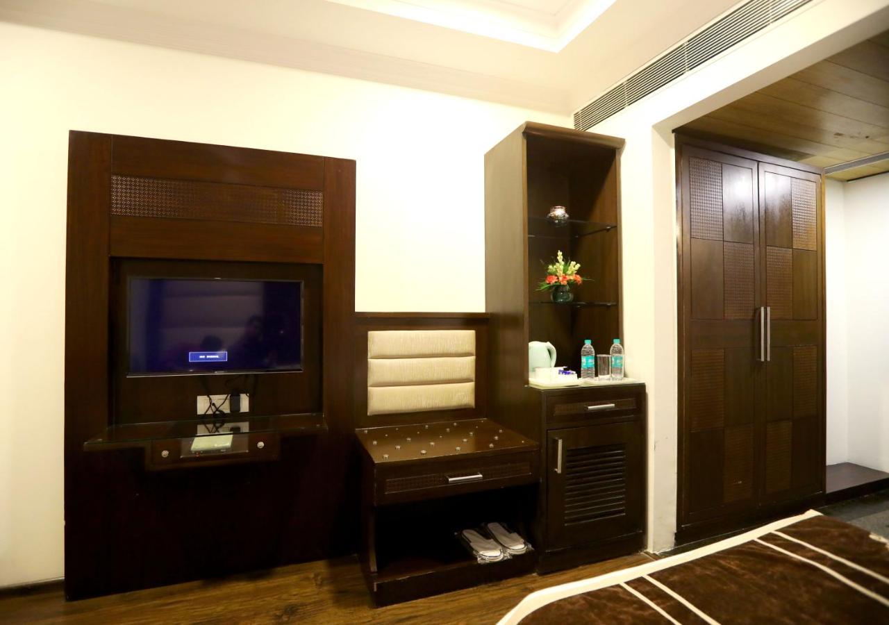 Hotel Pitrashish Pride Igi Intl Airport Delhi Eksteriør billede