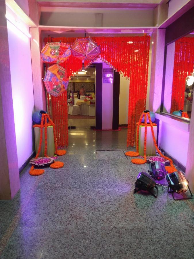 Hotel Pitrashish Pride Igi Intl Airport Delhi Eksteriør billede