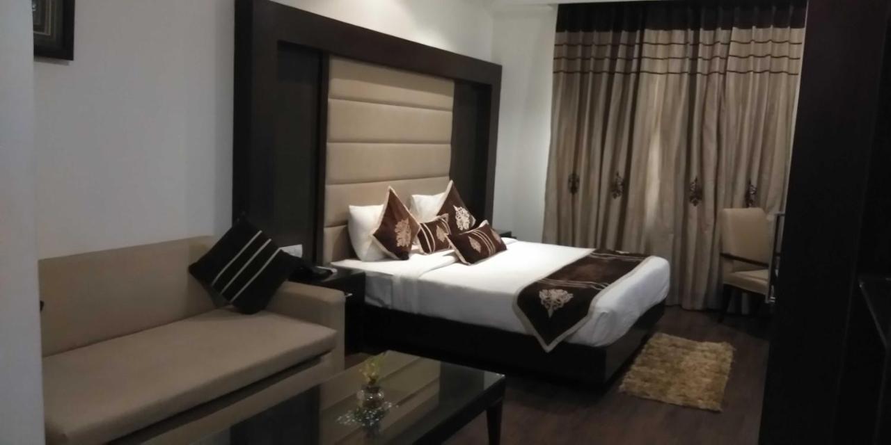 Hotel Pitrashish Pride Igi Intl Airport Delhi Eksteriør billede