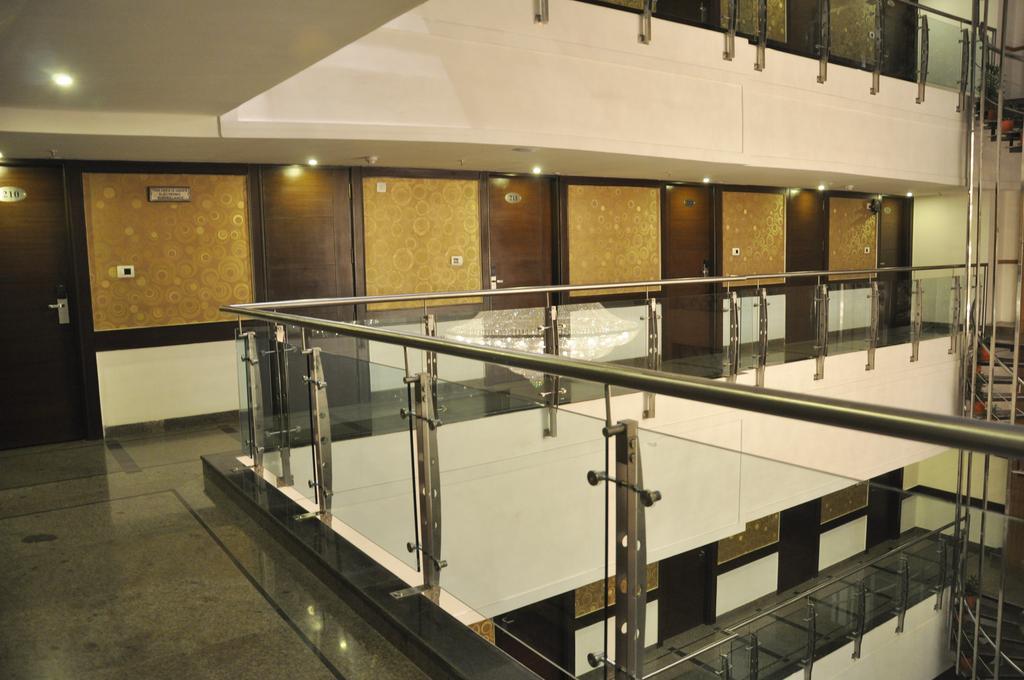 Hotel Pitrashish Pride Igi Intl Airport Delhi Eksteriør billede